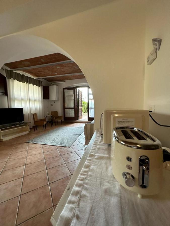 La Casa Di Filippo Apartment Quercianella Bagian luar foto