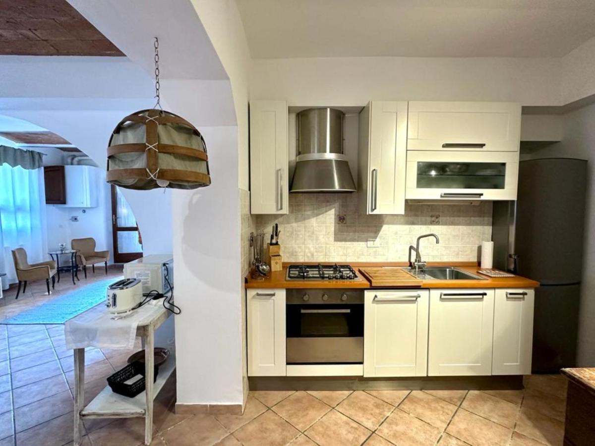 La Casa Di Filippo Apartment Quercianella Bagian luar foto